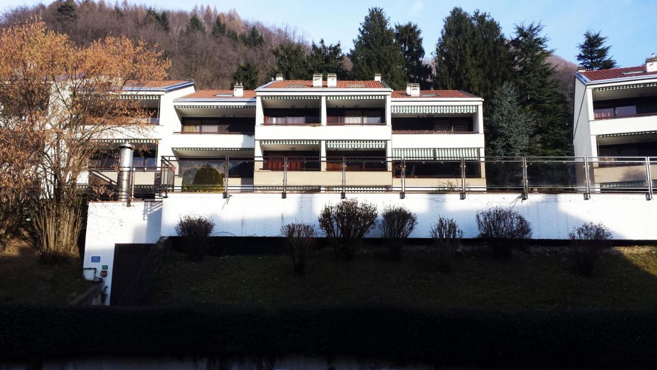 Apartamento Valsassina Rent Introbio Exterior foto