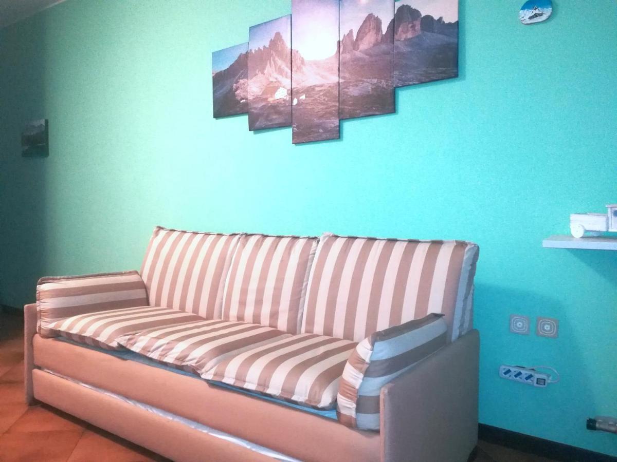 Apartamento Valsassina Rent Introbio Exterior foto