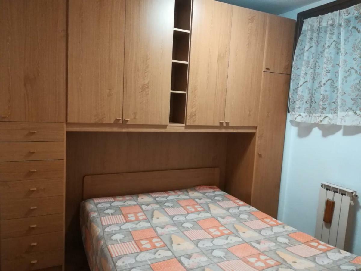 Apartamento Valsassina Rent Introbio Exterior foto